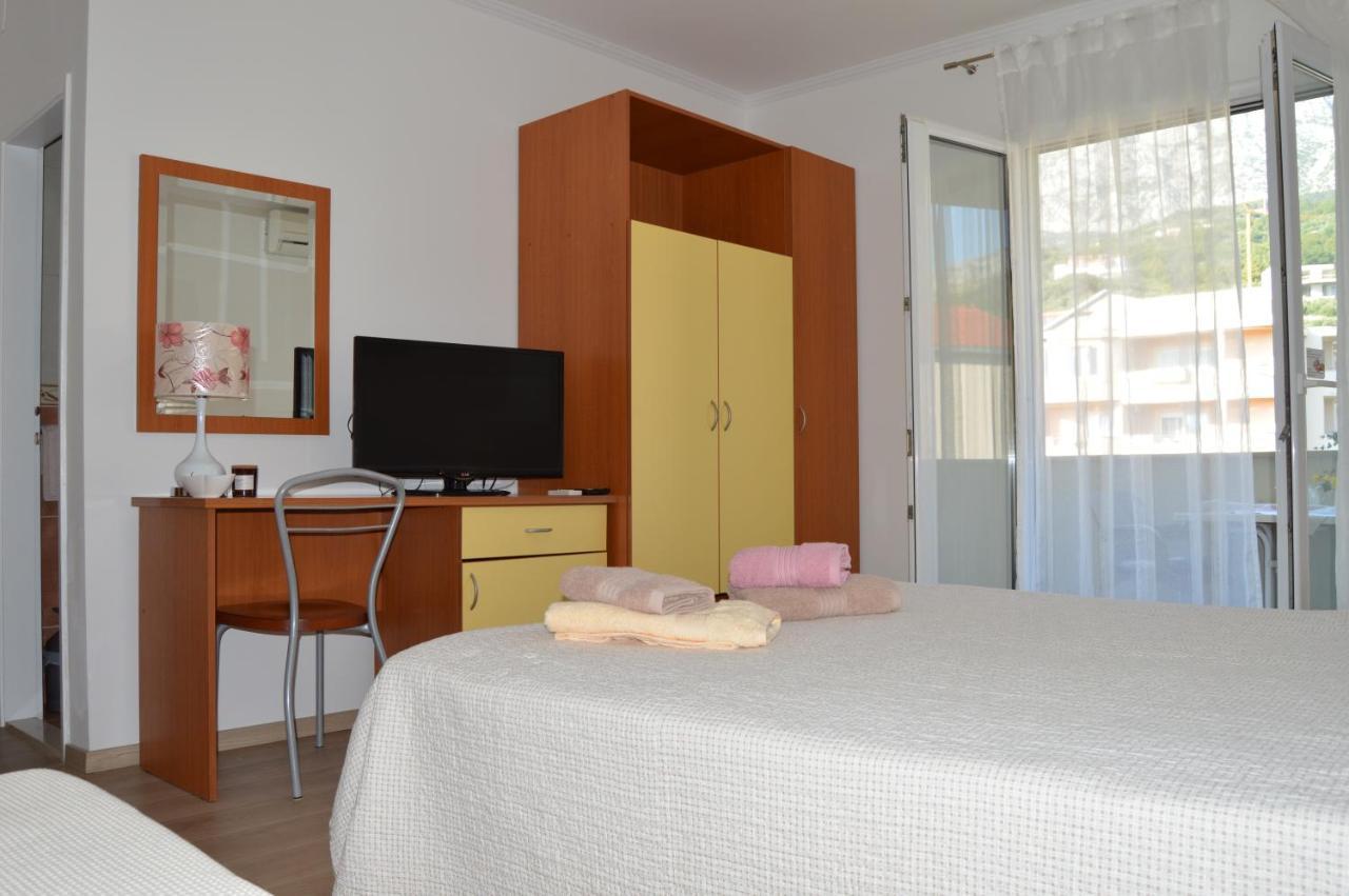 Rooms & Apartments Villa Anka Tučepi المظهر الخارجي الصورة