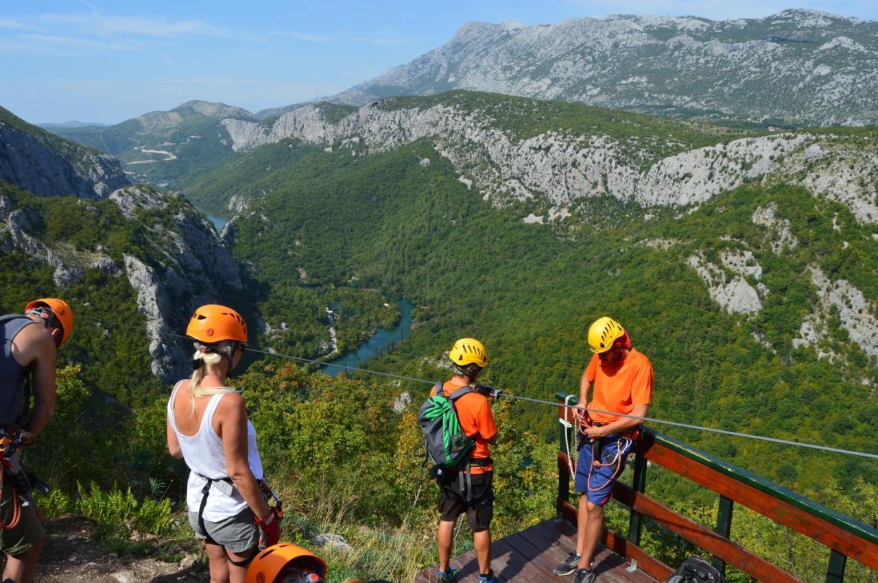 Rooms & Apartments Villa Anka Tučepi المظهر الخارجي الصورة
