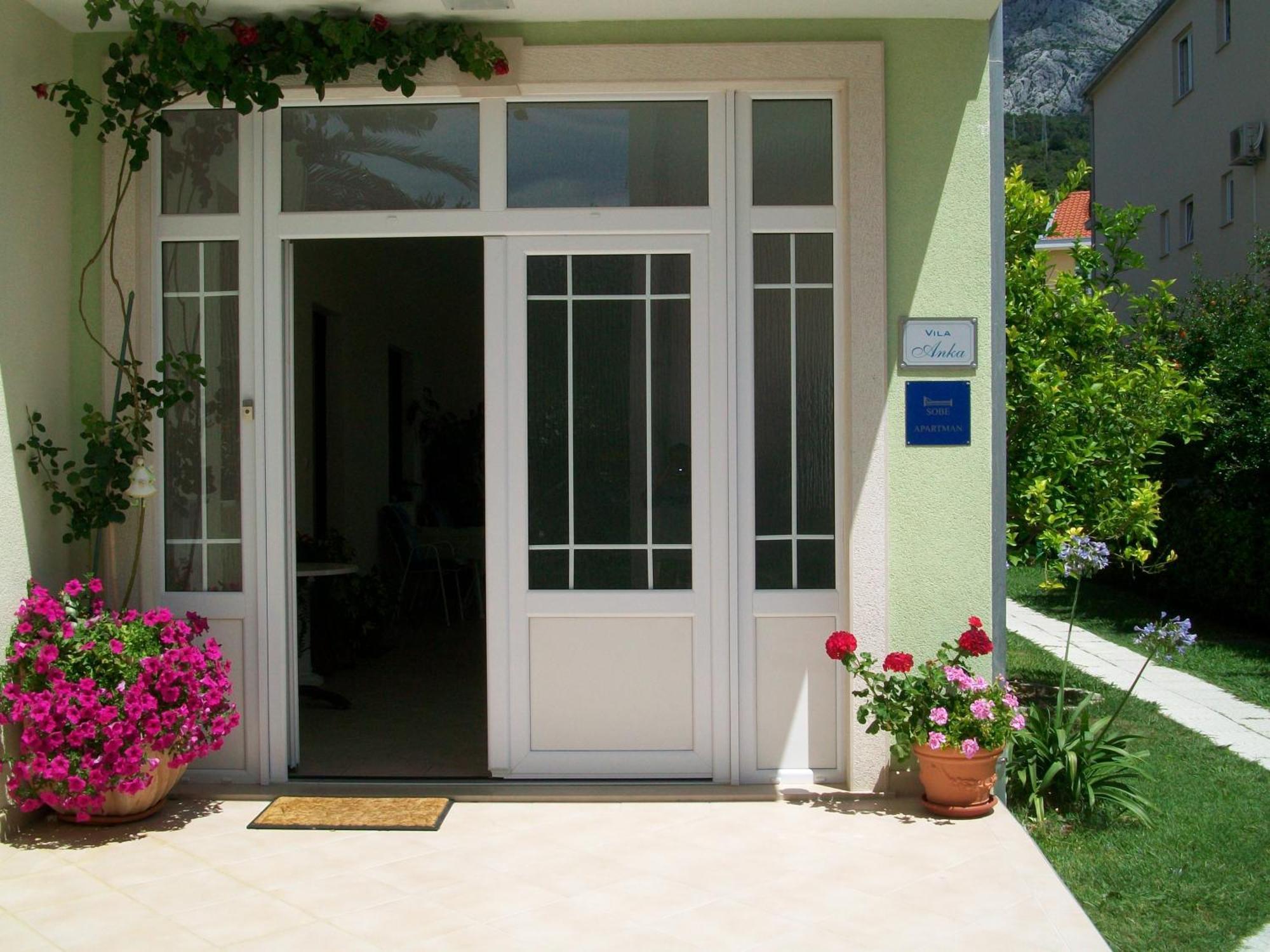 Rooms & Apartments Villa Anka Tučepi المظهر الخارجي الصورة