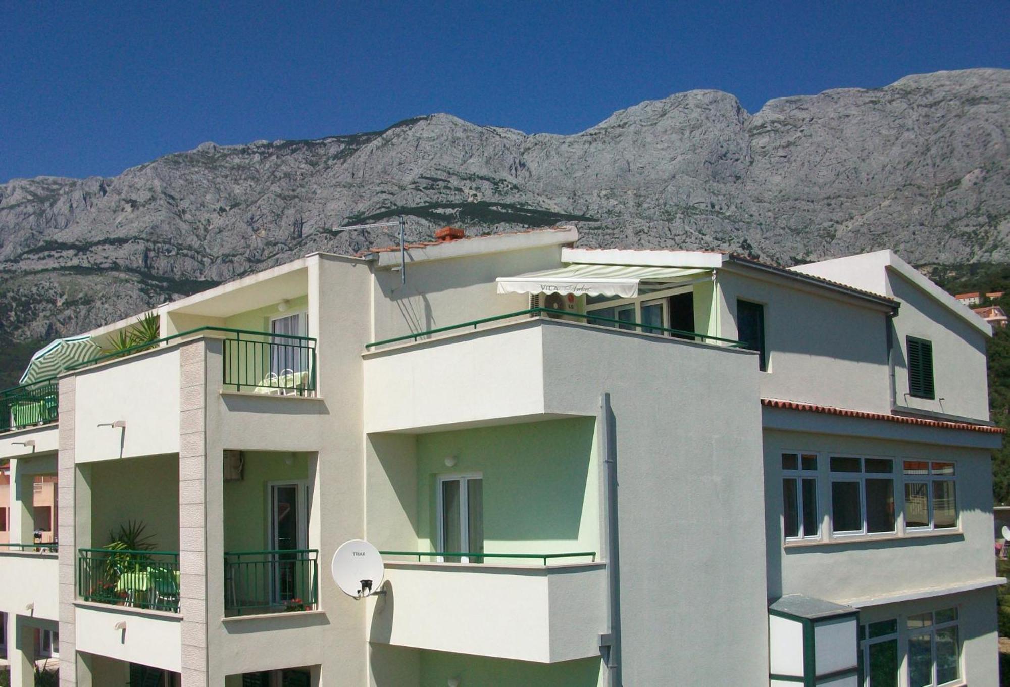Rooms & Apartments Villa Anka Tučepi المظهر الخارجي الصورة