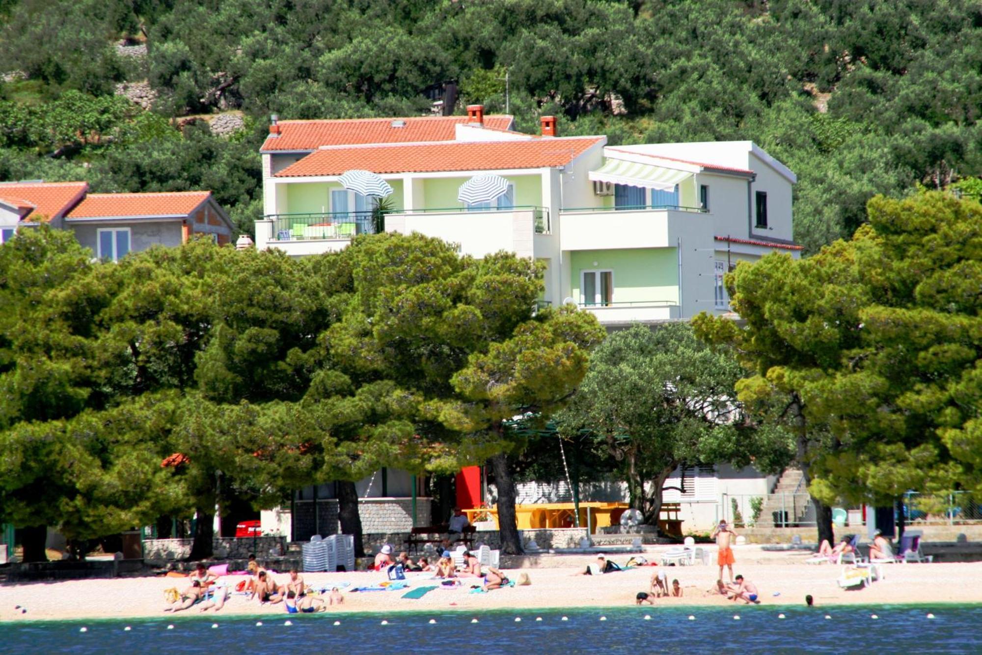 Rooms & Apartments Villa Anka Tučepi المظهر الخارجي الصورة