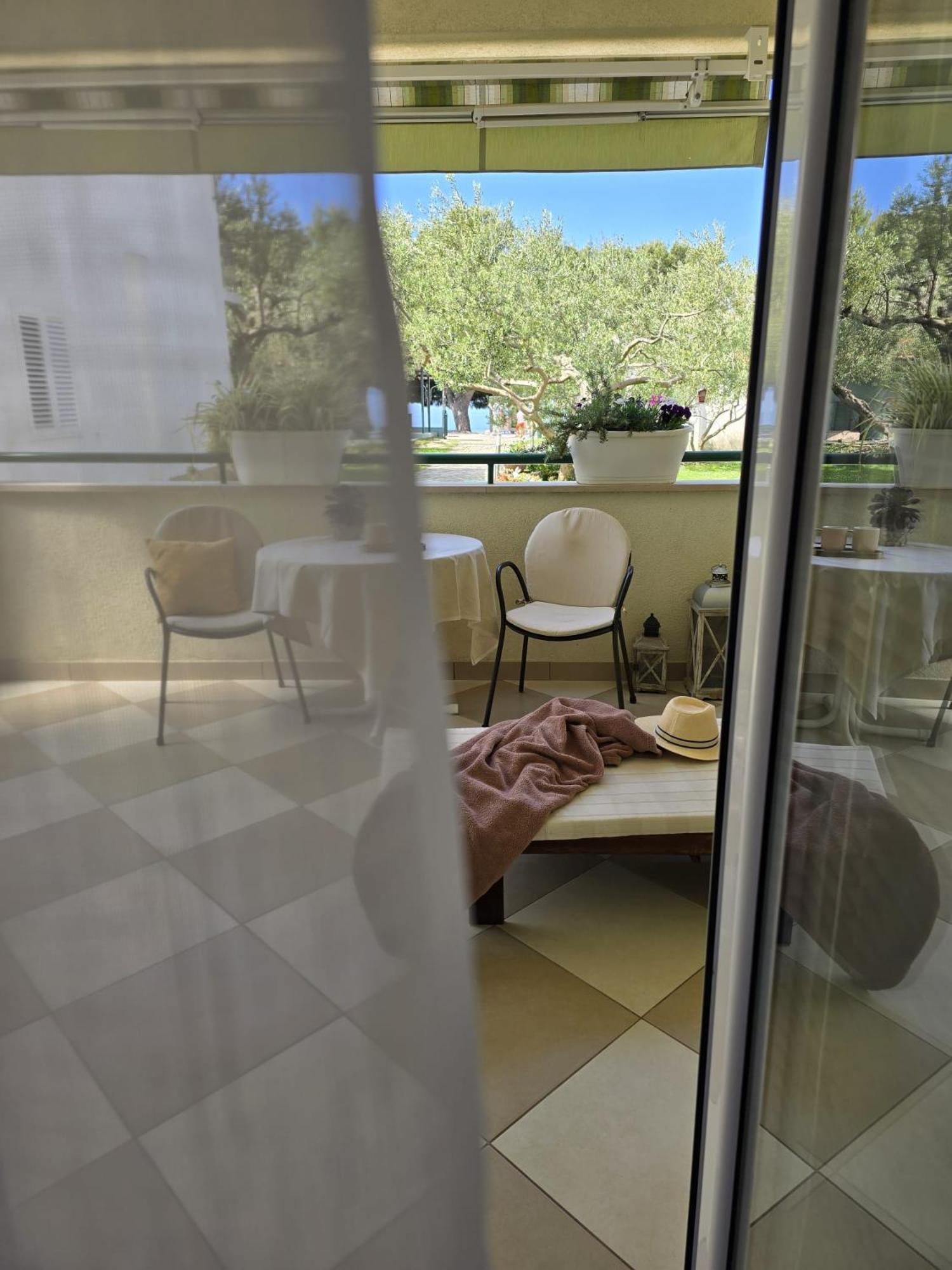 Rooms & Apartments Villa Anka Tučepi المظهر الخارجي الصورة