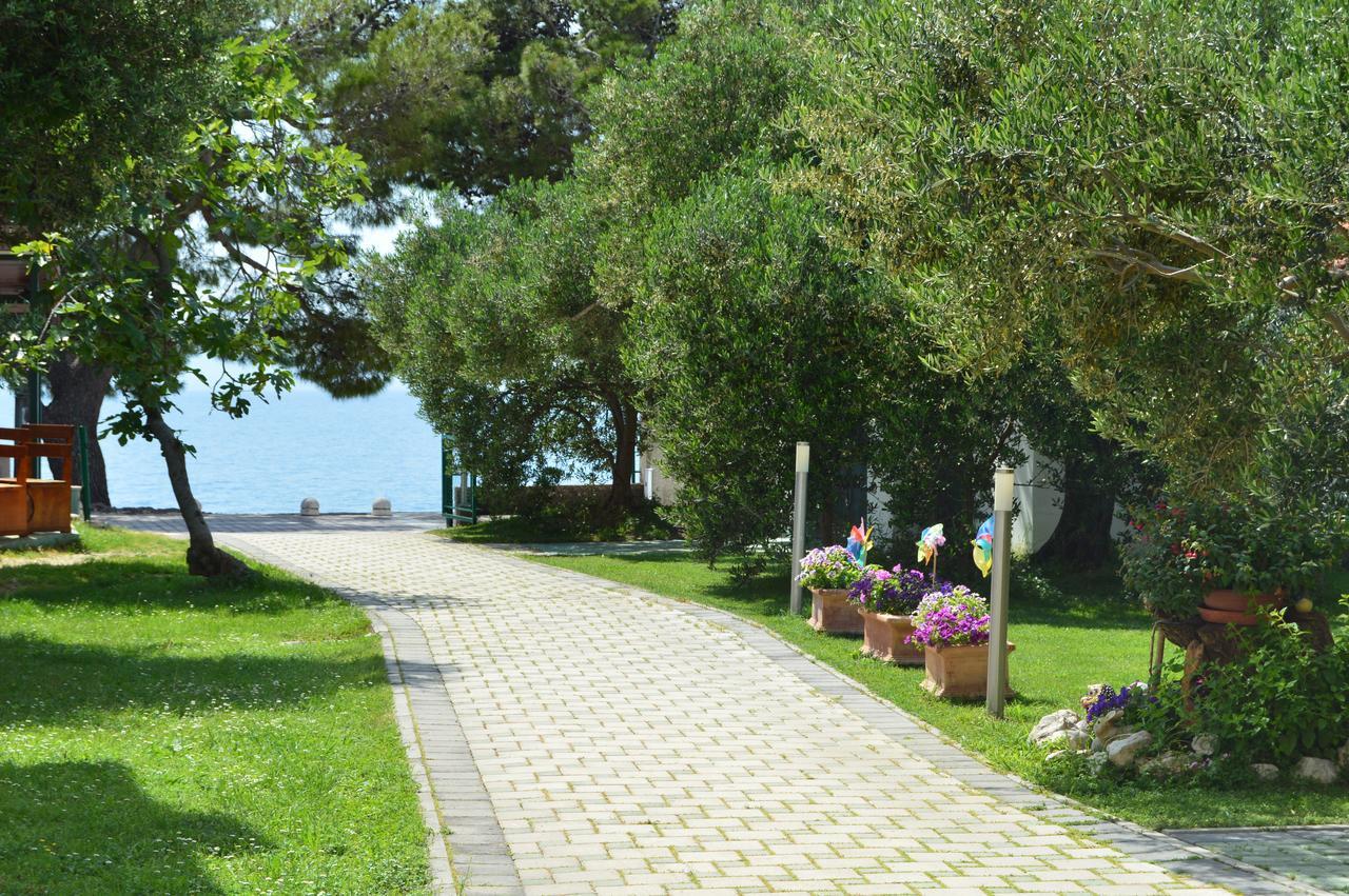 Rooms & Apartments Villa Anka Tučepi المظهر الخارجي الصورة