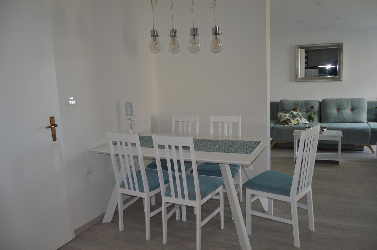 Rooms & Apartments Villa Anka Tučepi المظهر الخارجي الصورة